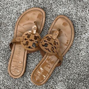 Tory Burch Patent Leather tan Miller sandals
